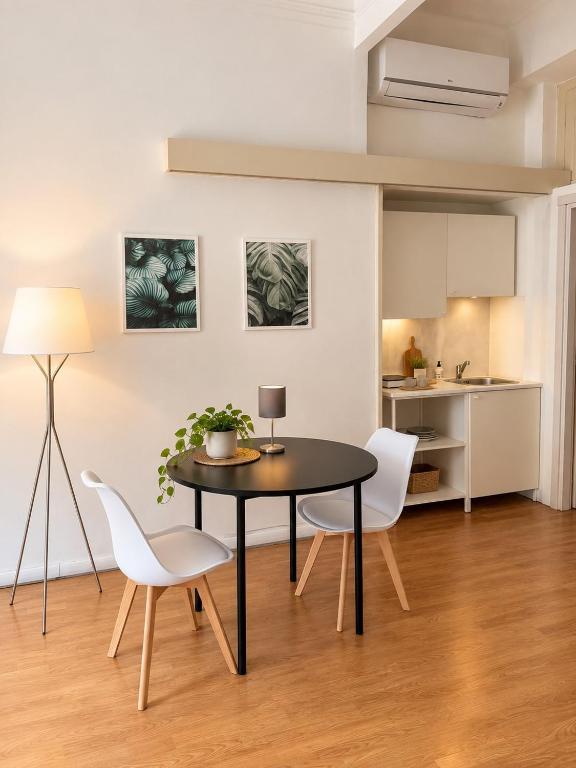 Central Station Apartment - 1