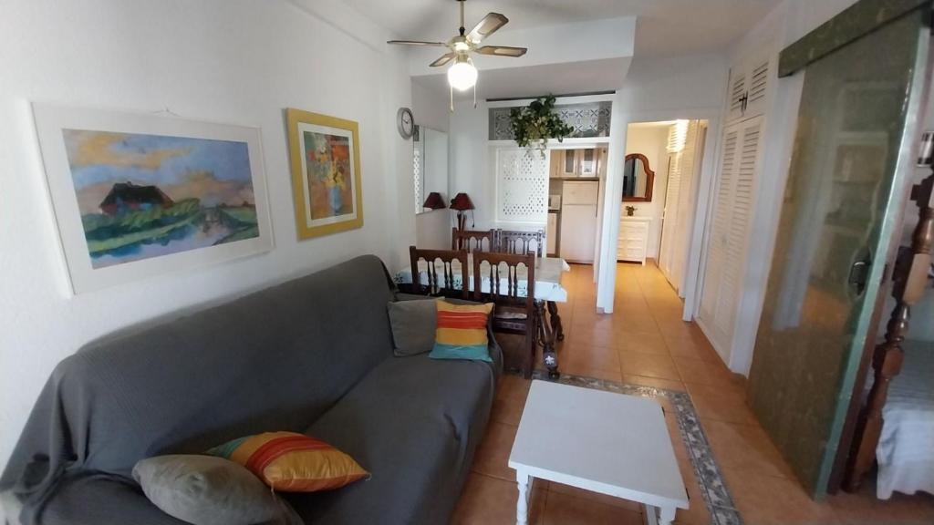 Apartamento con vistas al jardín y al mar - 3