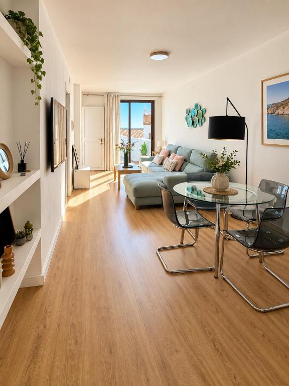 2 bedrooms and 2 suny terraces - 3