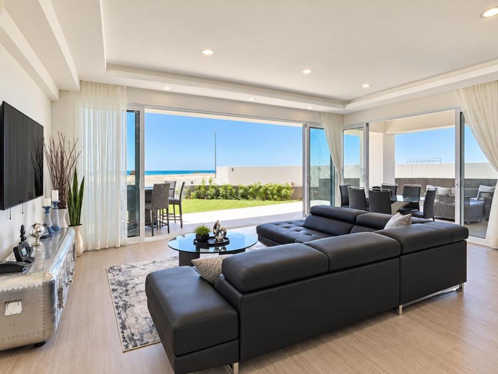 Encantame Towers Luxury Resort at Playa Encanto - 1