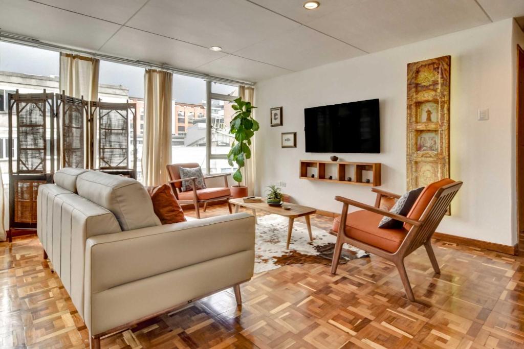 Refined Stay in Bogota Chic North - 2