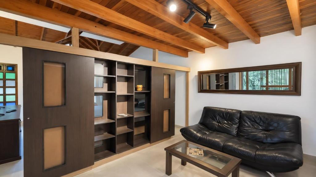 Apartamento campestre con terraza, San Lucas, Poblado APTO 113 - 5