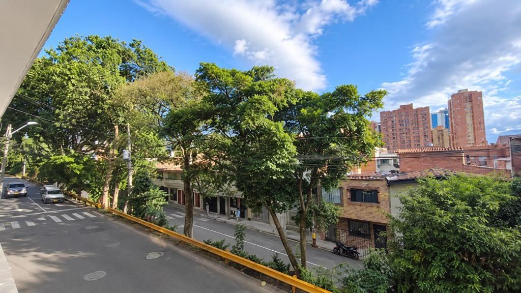 Casa Clásica con balcón, Centro Medellín, Casa Villa - 5