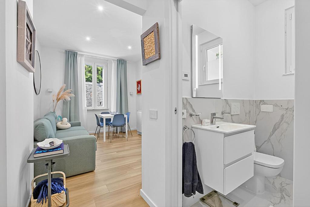 Kamy Home | Steps to the Lake & Free Park - Happy Rentals - 5