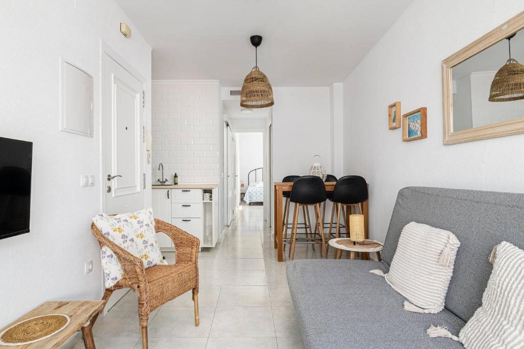Apartamento a 10 min de la playa y azotea con vistas a conil - 2