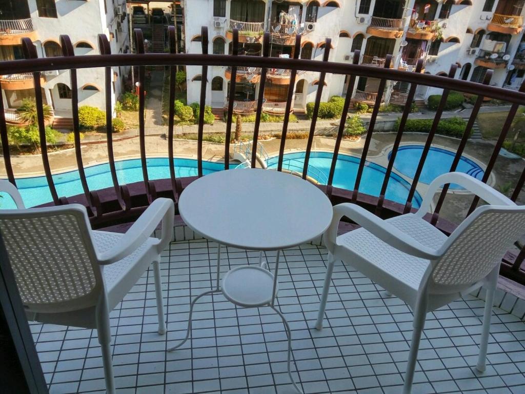 Pino's Place, Kuah