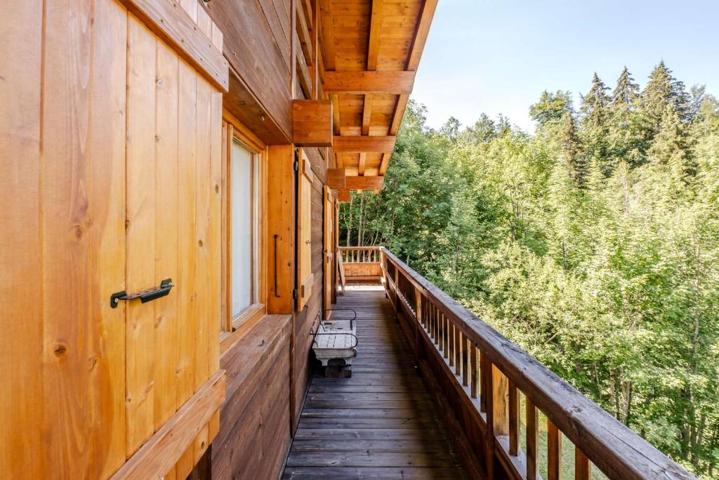 CHALET LES MYRTILLES - LE CHINAILLON - SECTEUR OUTALAYS - 10 personnes - 4
