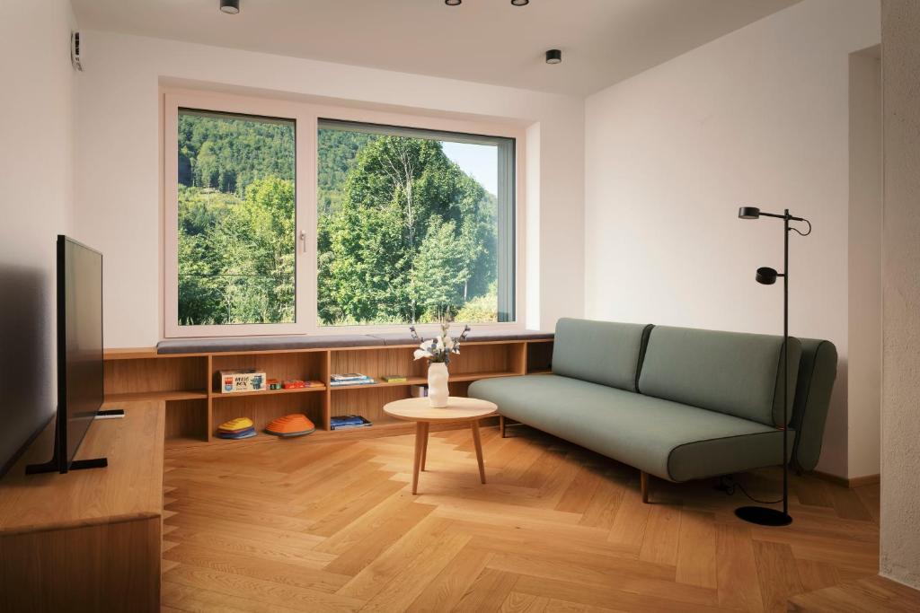 NOOK - Nature Hideaway - 2