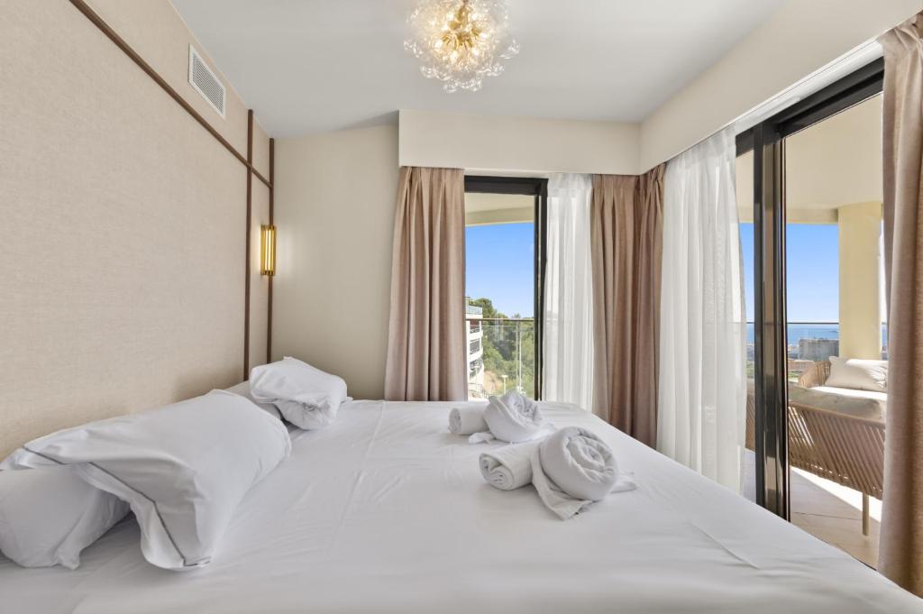 Luxurious 2-bedroom, pool, panoramic views, Monaco - HL - 3