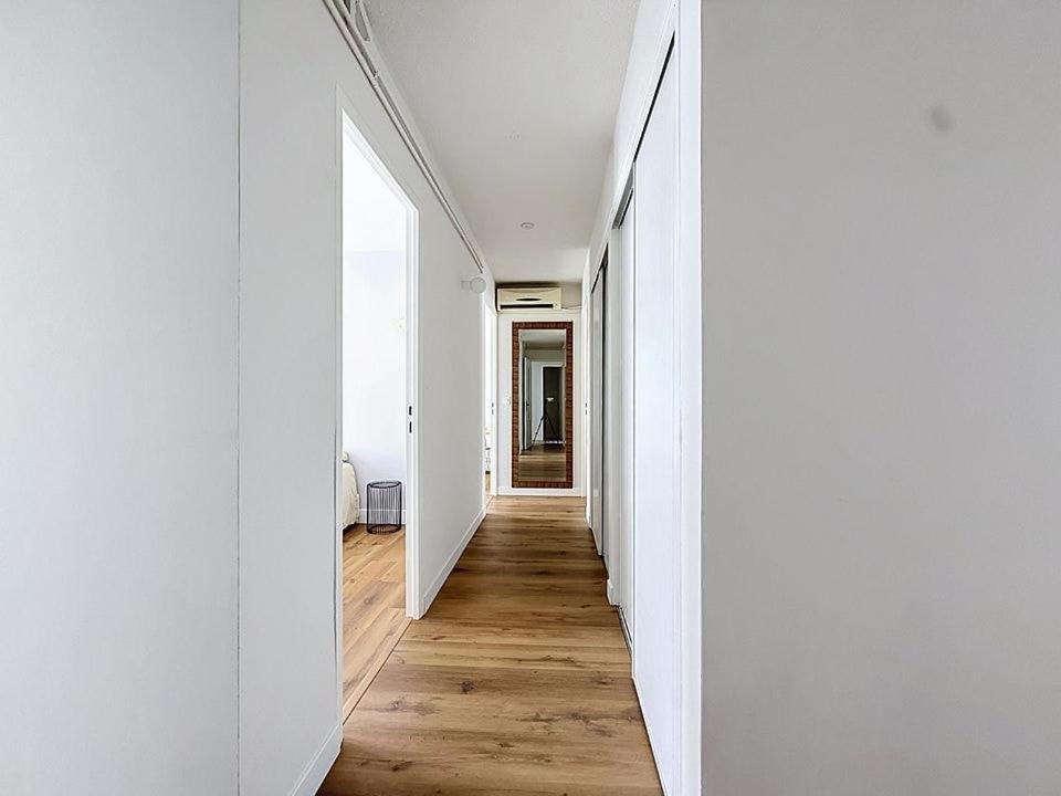Appartement 102m2 rénové avec 3 chambres et balcons wifi - 2