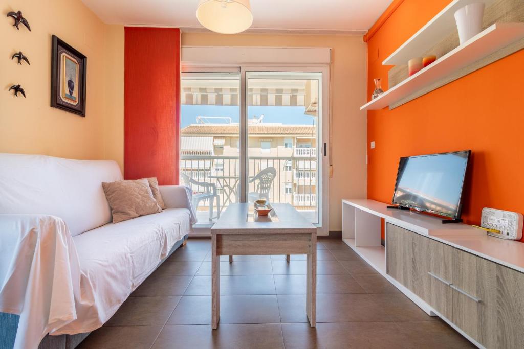 Global Vacacional, Bonito estudio con balcon esquinero cerca de la playa, Canet de Berenguer - 4