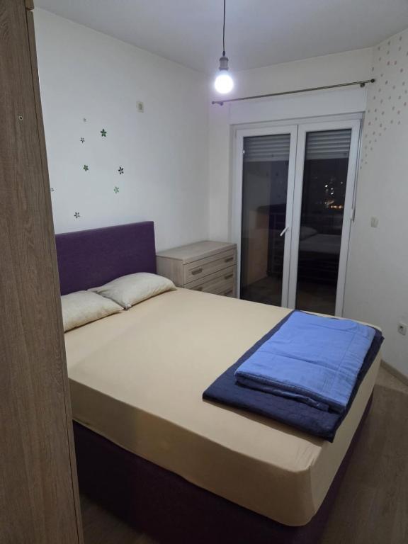Modern 1 Bedroom Penthouse Apartment in Podgorica - 5