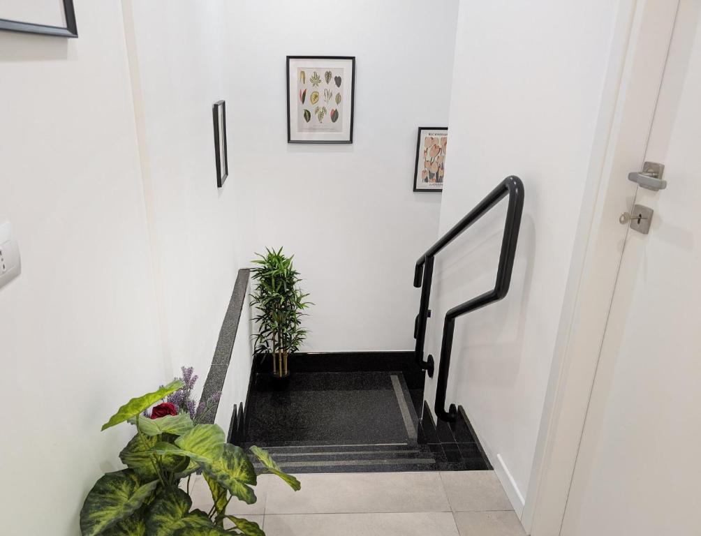 8 Bedrooms & 8 Bathrooms - Milan Certosa - 4