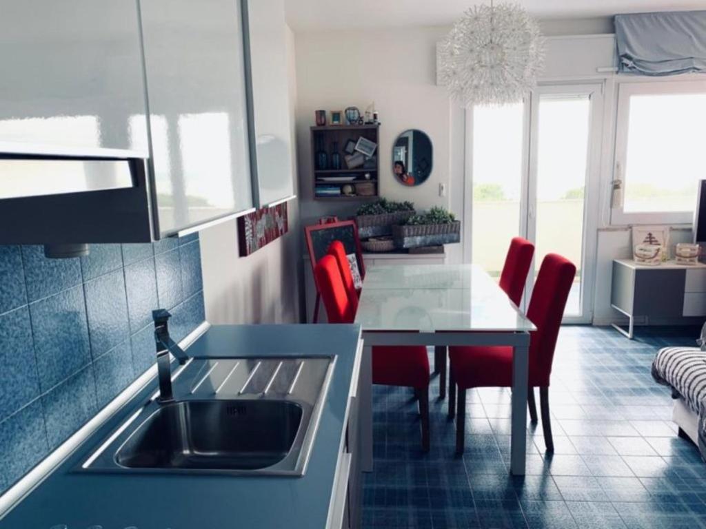 Seafront apartment by the city centre - 2