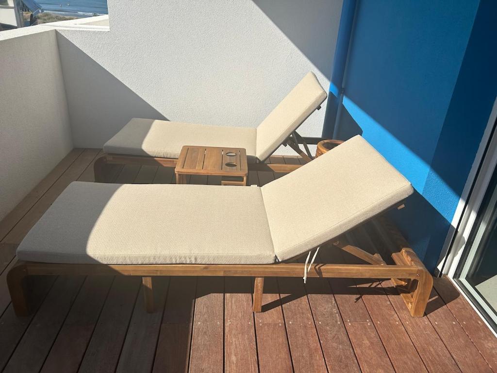 2-bedroom apartment pool parking private beach access - 4