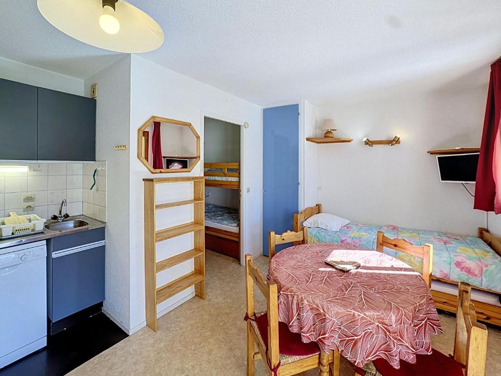 Studio cabine 4 pers, Les Menuires, animaux admis - 1