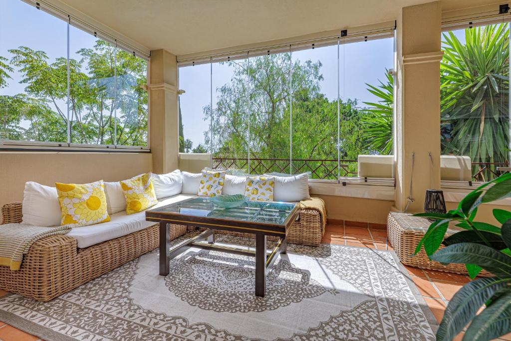 Golf Valley Apartment with Glazed Terrace - 4