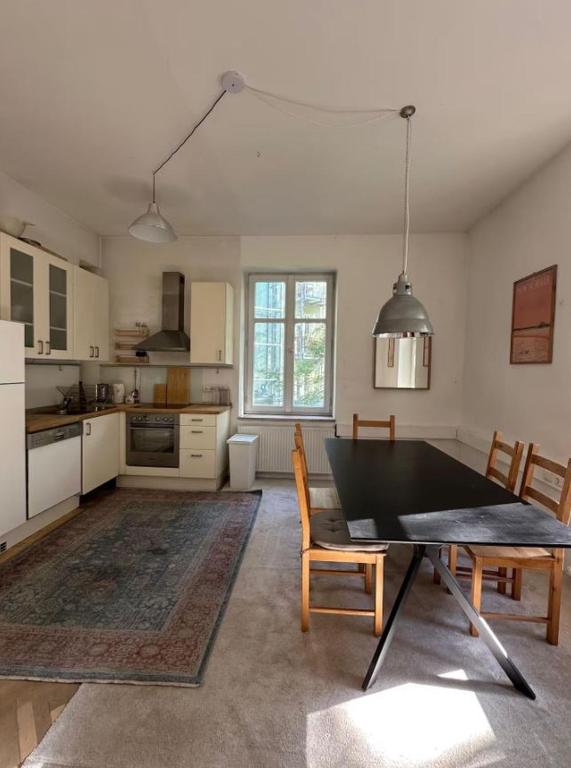 Beautiful apartment 3 bedrooms - 2