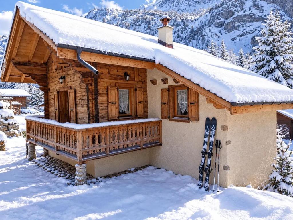 Charming Chalet in Martigny with terrace, 40 m² - 1