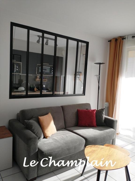 T2 standing 50m2, parking, centre-ville, au calme - 1