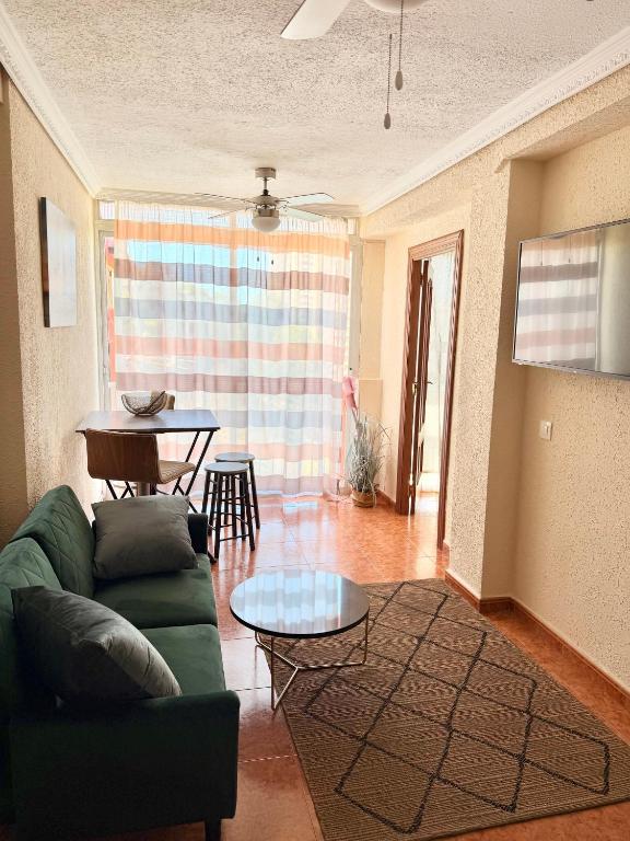 2 bedroom Levante Beach - 3