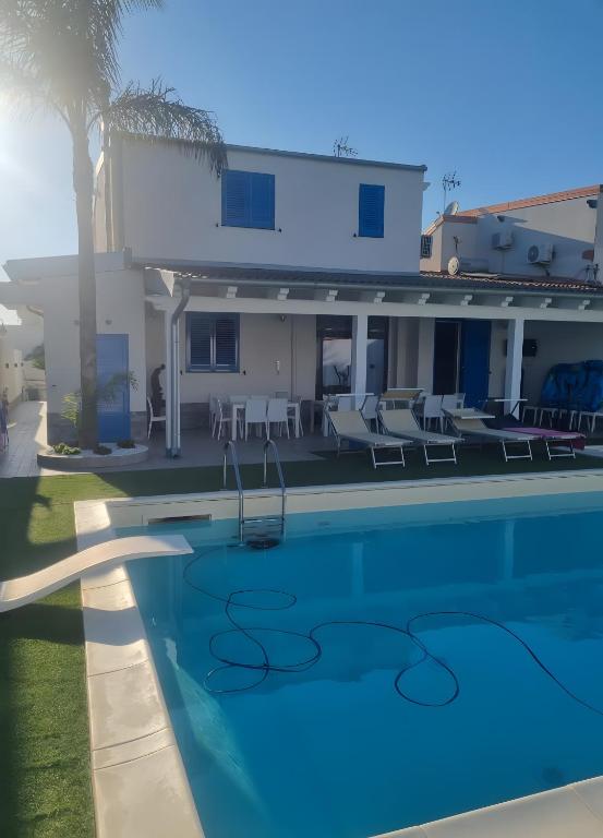 Villa Charm and Elegance - 4