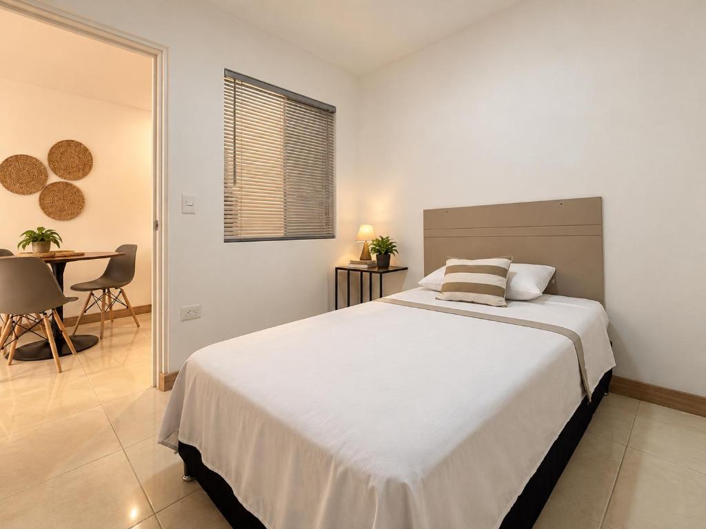 Apartasuites ISABEL - 3