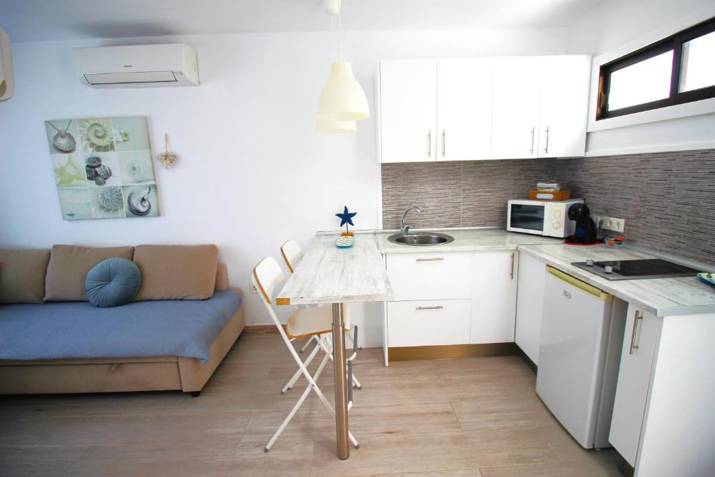 Blue Harmony Apartment - 2
