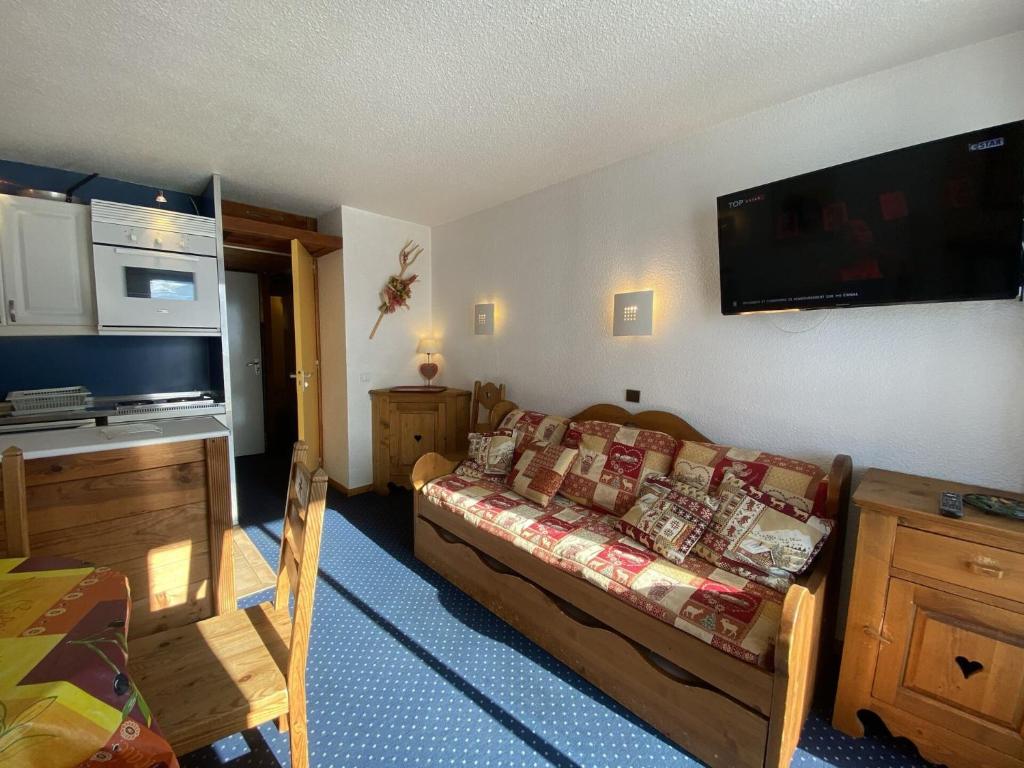 Résidence Machu - VAL THORENS location: Appartement avec vue sur les pistes, résidence skis aux pied MAE-9101 - 3