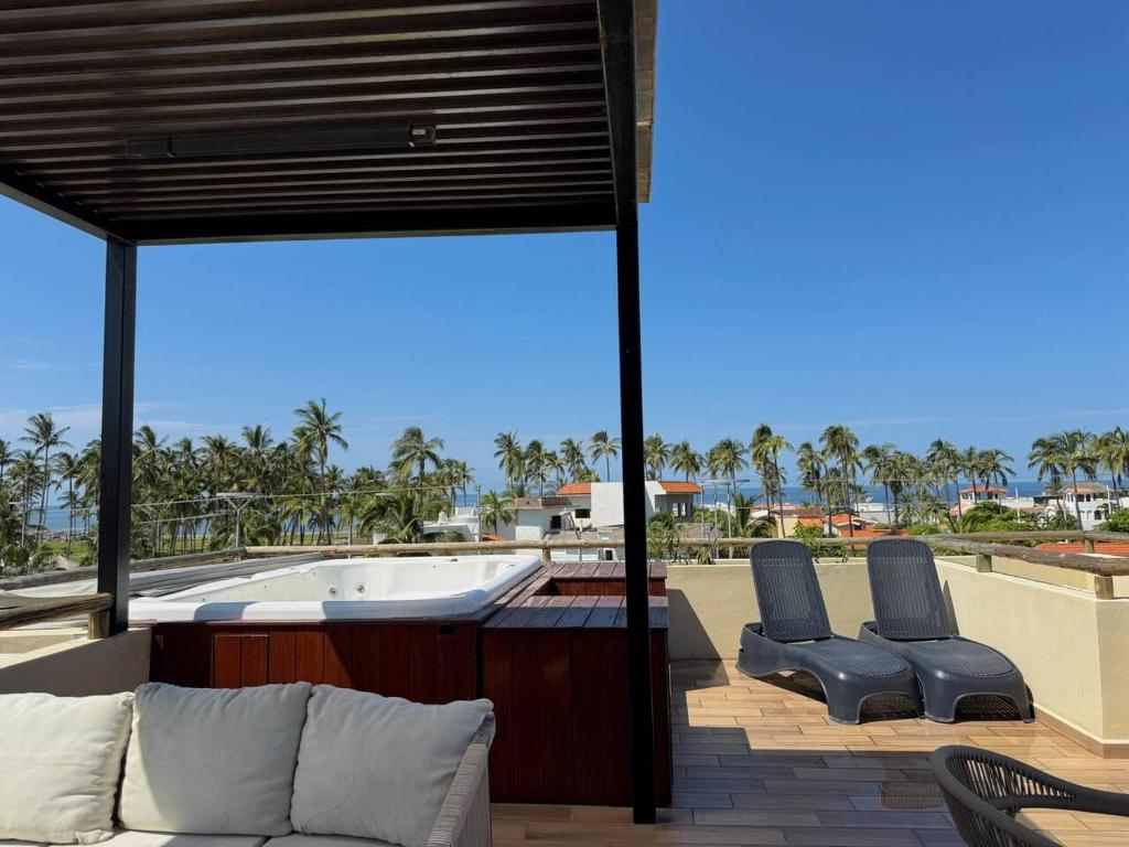 Disfruta de Albercas, Roof con Jacuzzi y Asador - 4