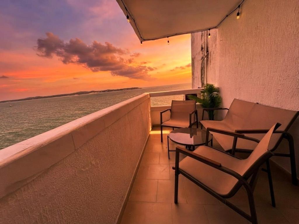 Acogedor apartamento con vista al mar a pasos de la playa - 1