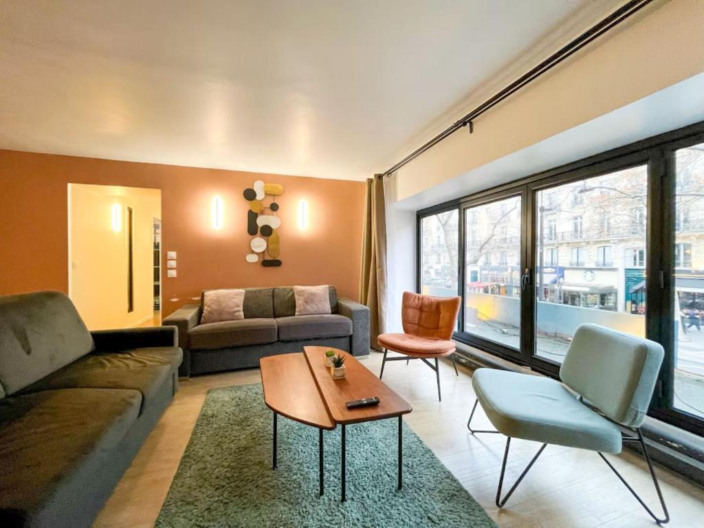Opera apartment in the heart of Paris - 1