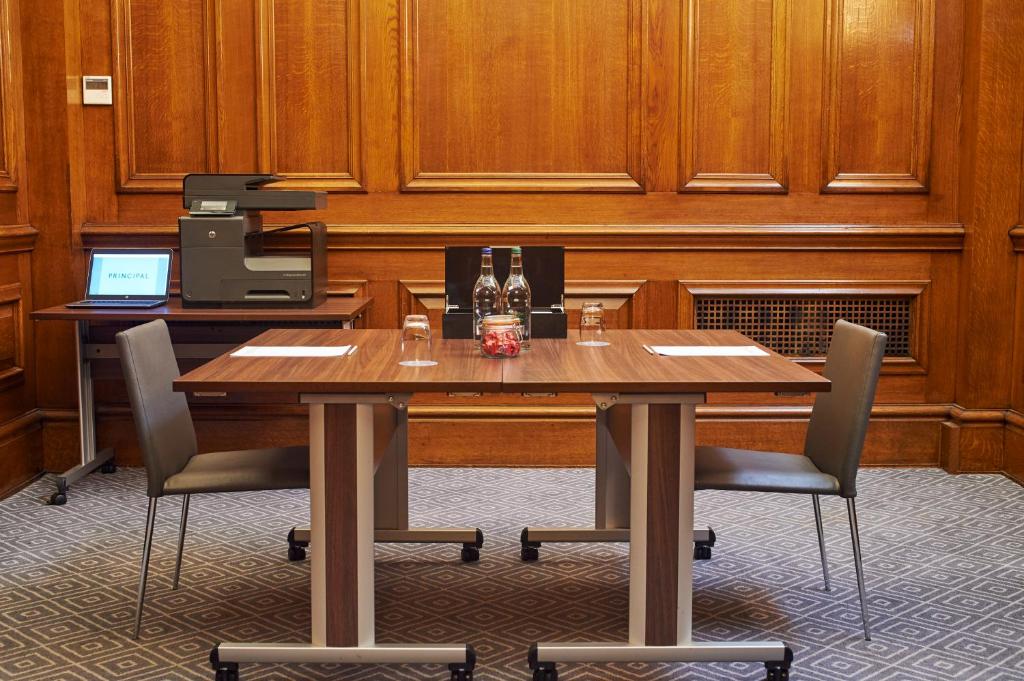 Meeting room / ballrooms