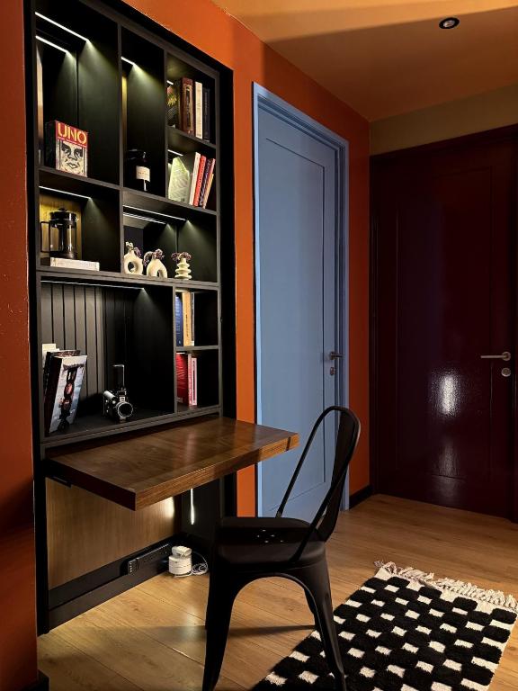 Curated two-bedroom residence in Roma Norte - 5