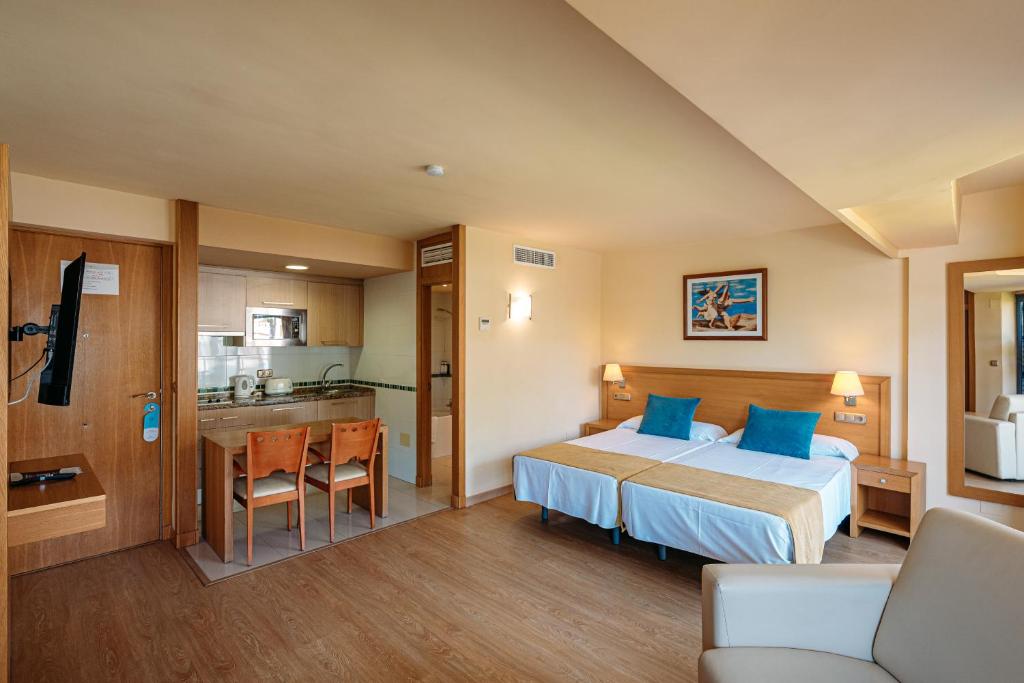 Apartamentos MS Puerto Marina, antes MS Pepita - 5