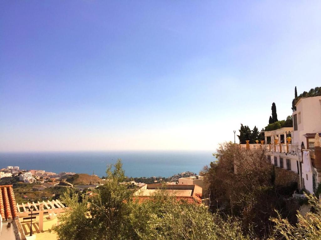 Unique townhouse in Benalmadena Pueblo - 3