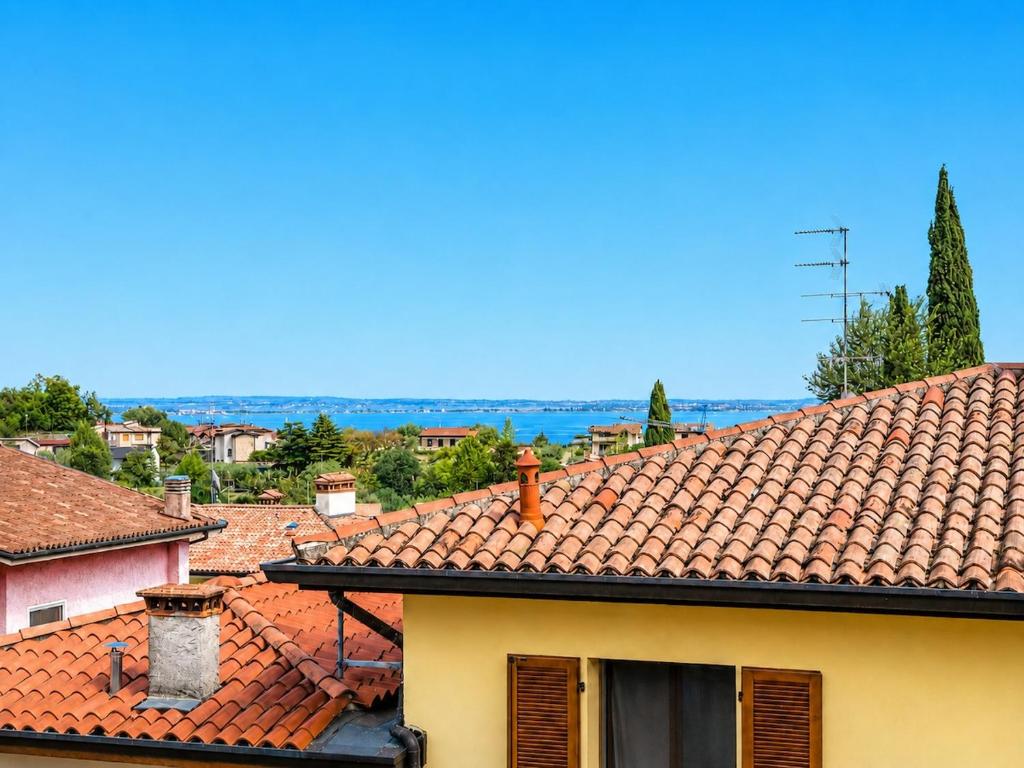 Anna's Home - Spacious, Bright and with a Lake View - 1