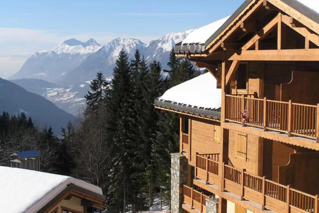 Apartment with 2 large balconies mountain view - 1