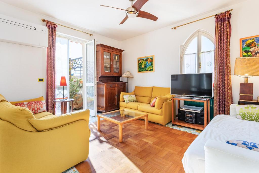 Hostdomus - Villa Viola Terrace free parking - 3