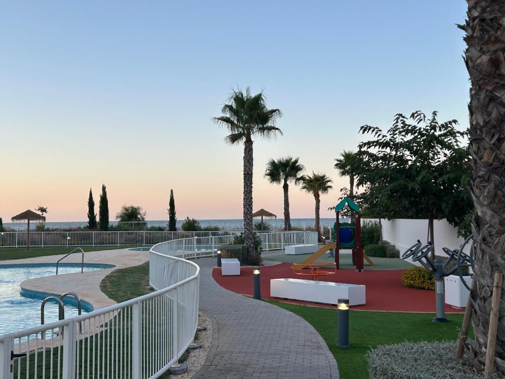 Bella Beach - 4