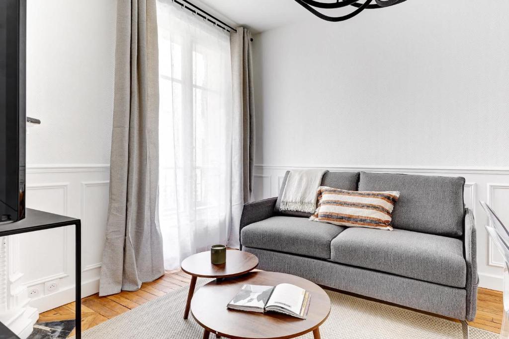 BnBNova - 1BR - Eiffel Tower & Seine - 3