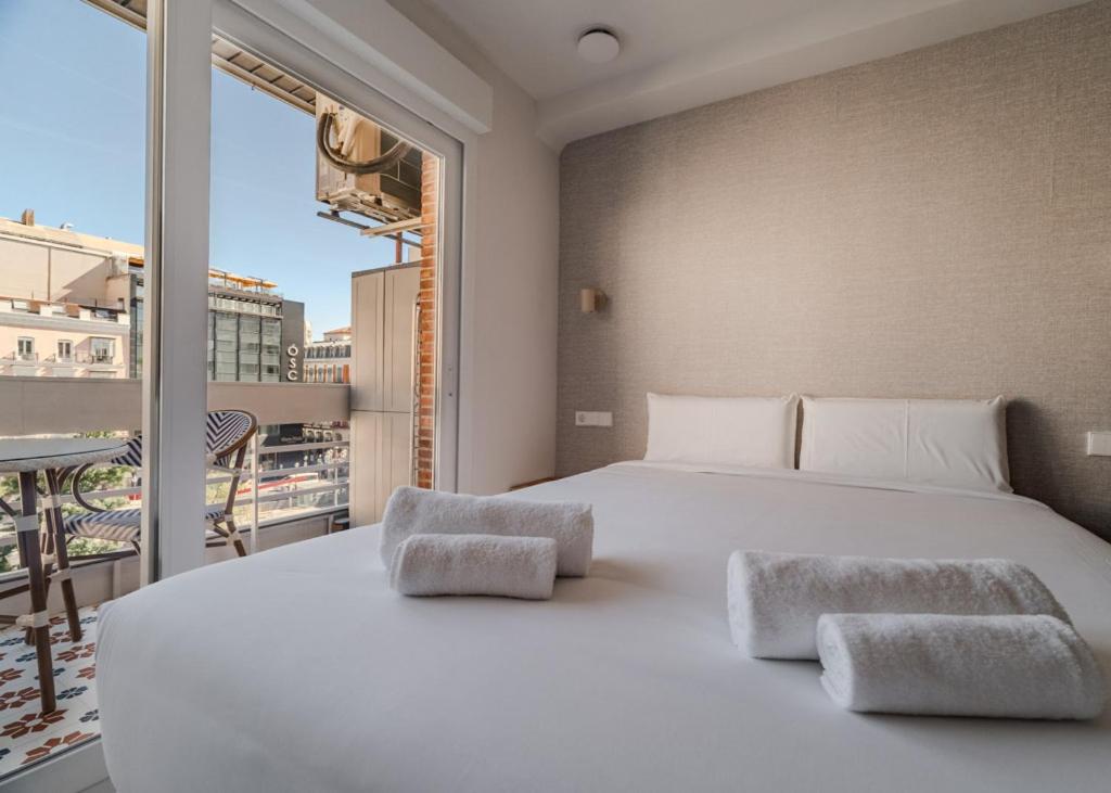 Renovated Studio with Terrace – Chueca - 4
