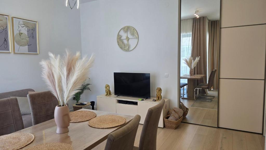 Beleni Bay Apartment 5 - 4