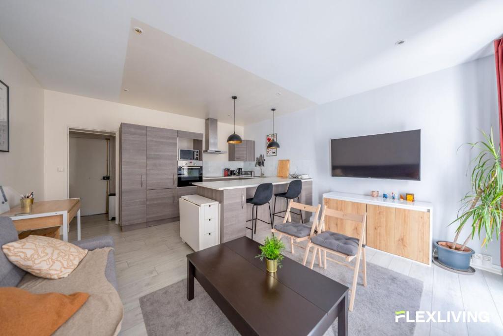 Elegant T2 in the Heart of the Latin Quarter Paris 5th - 3