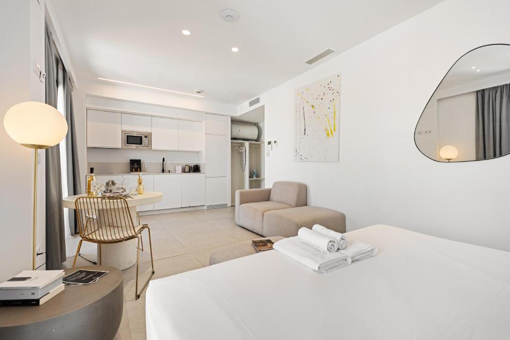 Pozos Dulces 4A by Pineapple Homes - 2