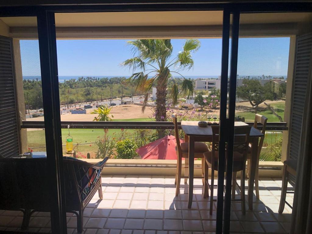 Ocean and Golf Views - Walk to Beach & Downtown - 2