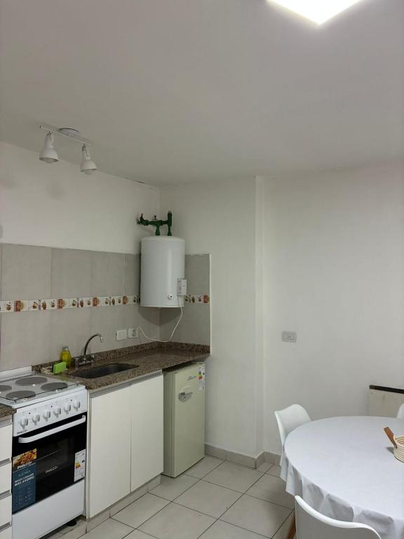 Apartment - Free private parking - Self check-in - 3