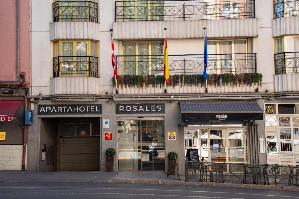 Aparto-Hotel Rosales - 3