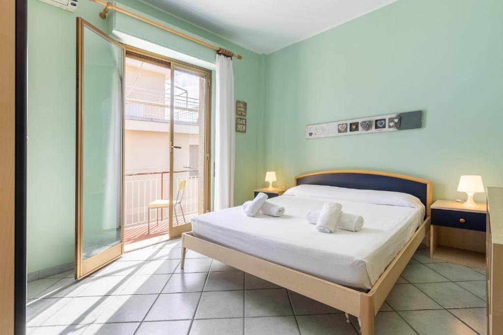 Hostdomus - Submarine Apartament - 3