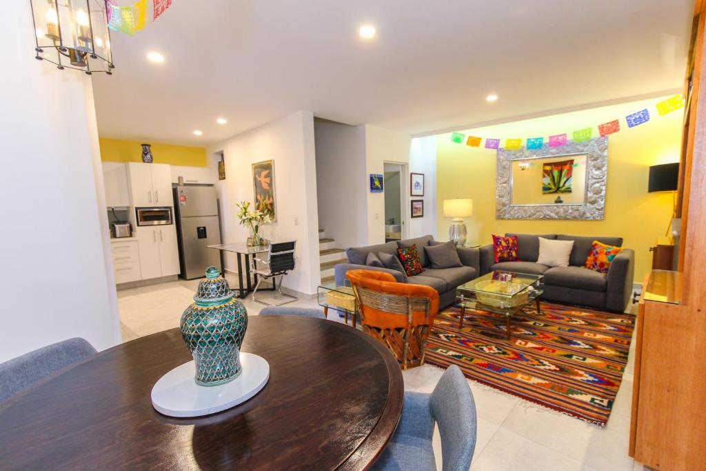 Charming casita in San Antonio - 4